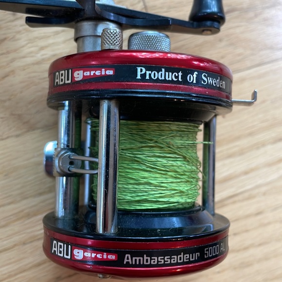 Vintage Abu Garcia Ambassadeur 5000 AL reel - Picture 2 of 4
